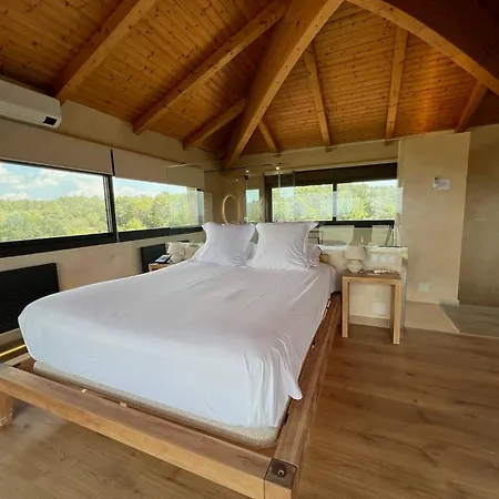 מלון Boutique Urbisol 4*