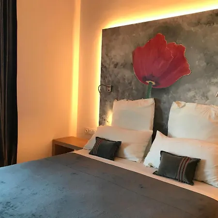 מלון Boutique Urbisol