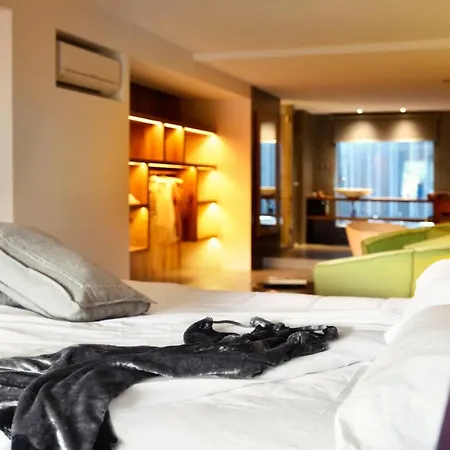 Hotel Boutique Urbisol 4*