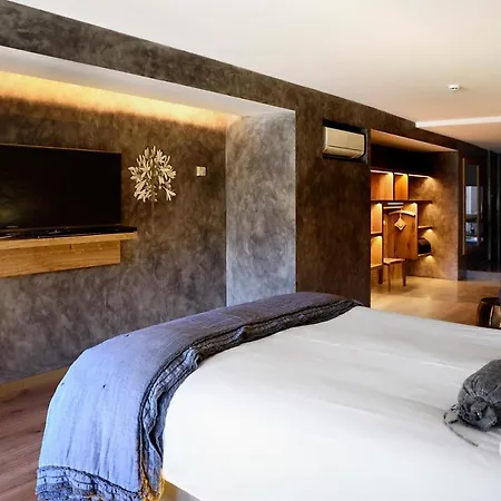 Boutique Urbisol מלון 4*